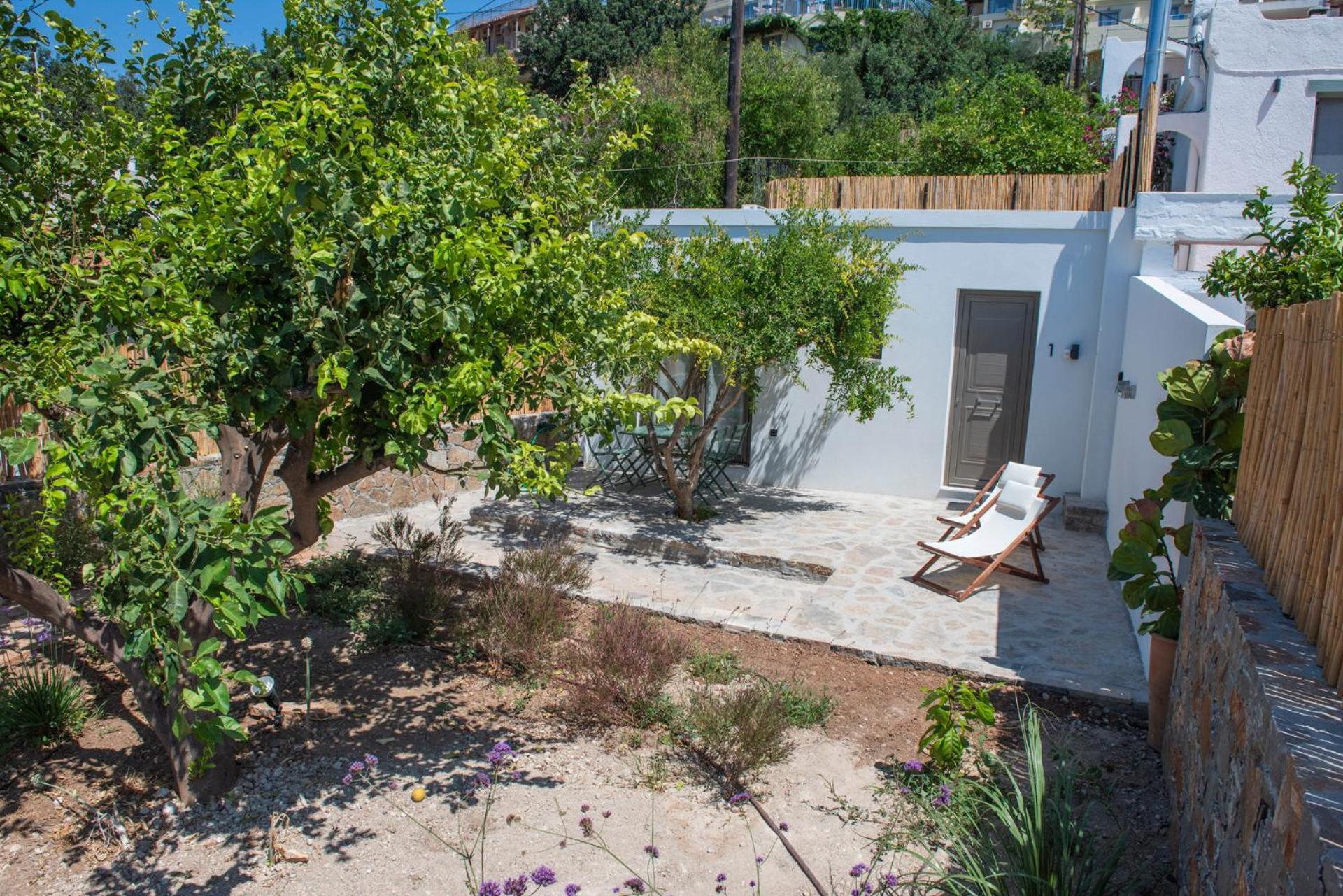 Gioma Garden Villas Істрон Екстер'єр фото